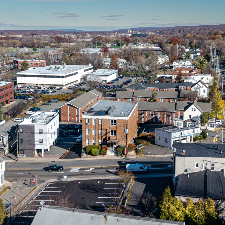 Why Fort Lee Is the Ideal Location for Your Next Business Office
