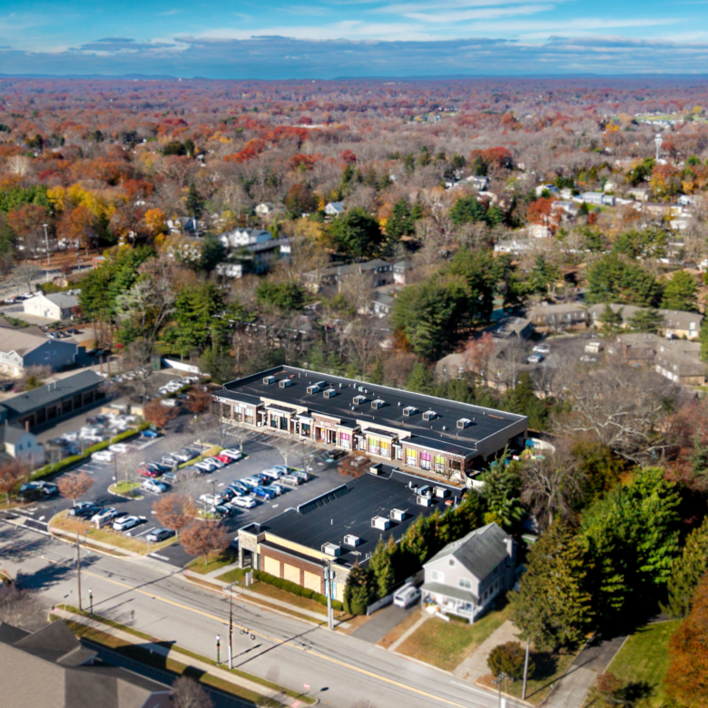 Open-Concept Workspaces in Leonia: A Modern Solution for Growing Businesses